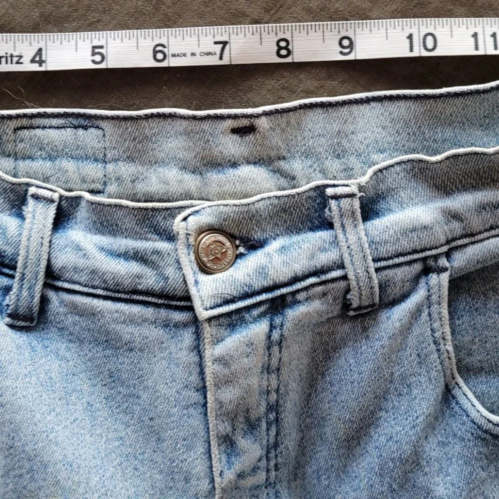 Jeans - Picture 4 of 5